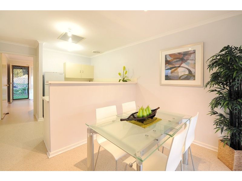 2/62 Kirra Avenue, Mitchell Park SA 5043