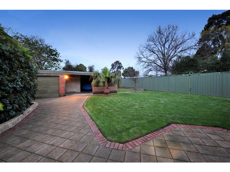 8 Ferry Avenue, Plympton Park SA 5038