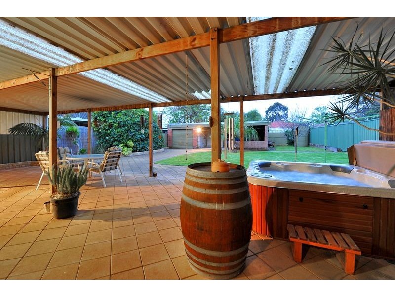 8 Ferry Avenue, Plympton Park SA 5038