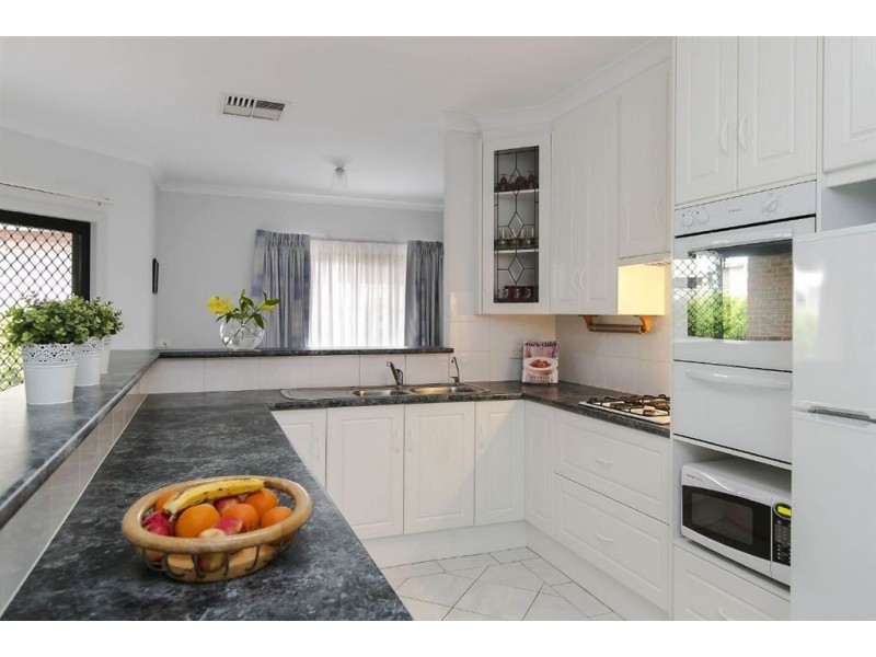 36 Merchant Avenue, Mitchell Park SA 5043