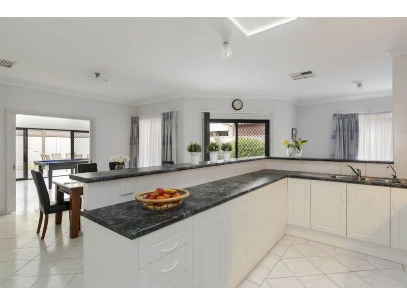 36 Merchant Avenue, Mitchell Park SA 5043