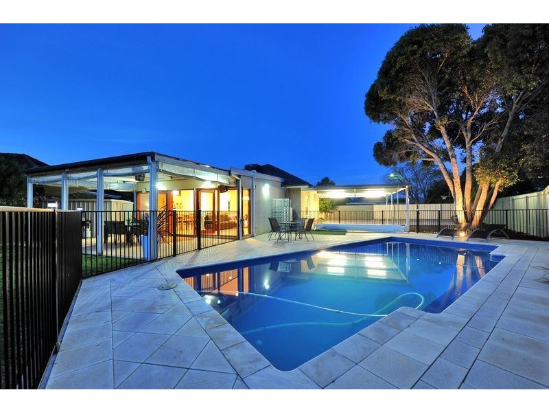 14 Stradbroke Avenue, Plympton Park SA 5038