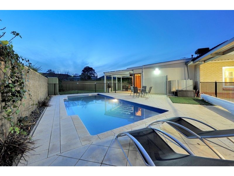 14 Stradbroke Avenue, Plympton Park SA 5038