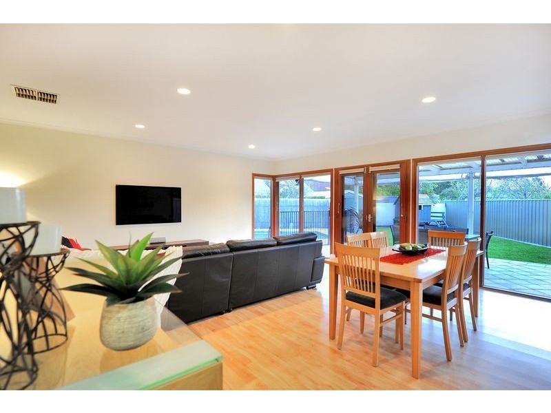 14 Stradbroke Avenue, Plympton Park SA 5038