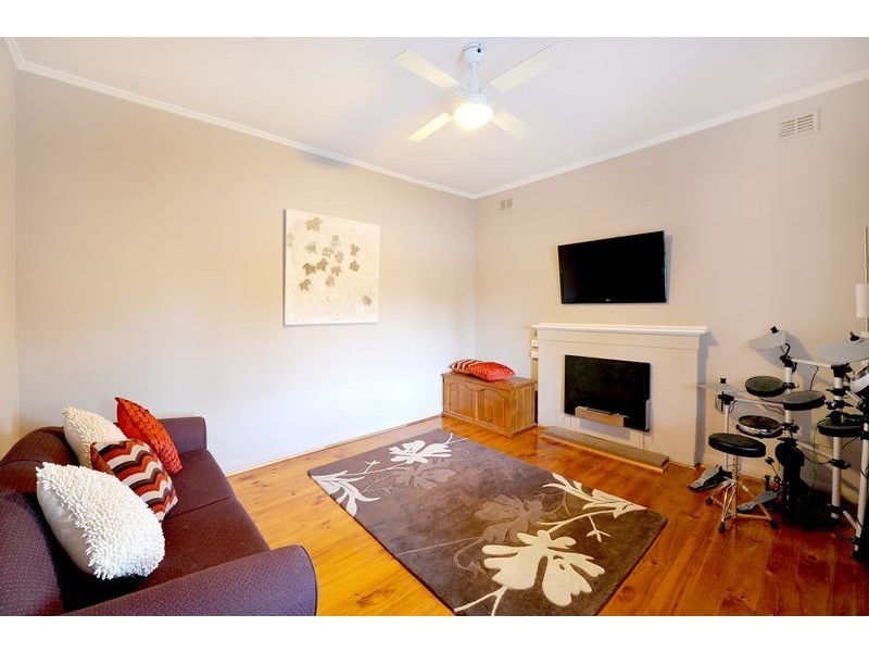 14 Stradbroke Avenue, Plympton Park SA 5038