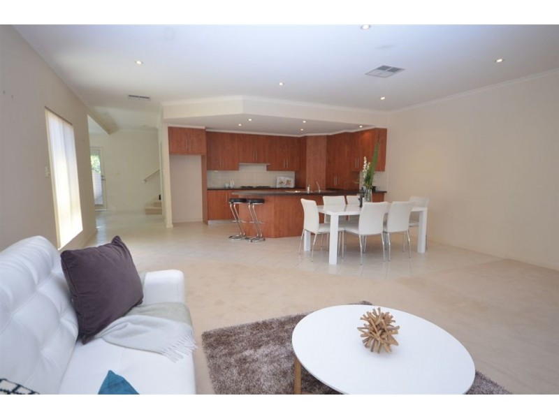 33A Old Tapleys Hill Road, Glenelg North SA 5045