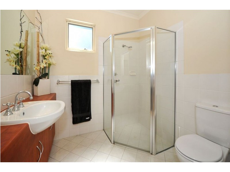 33A Old Tapleys Hill Road, Glenelg North SA 5045