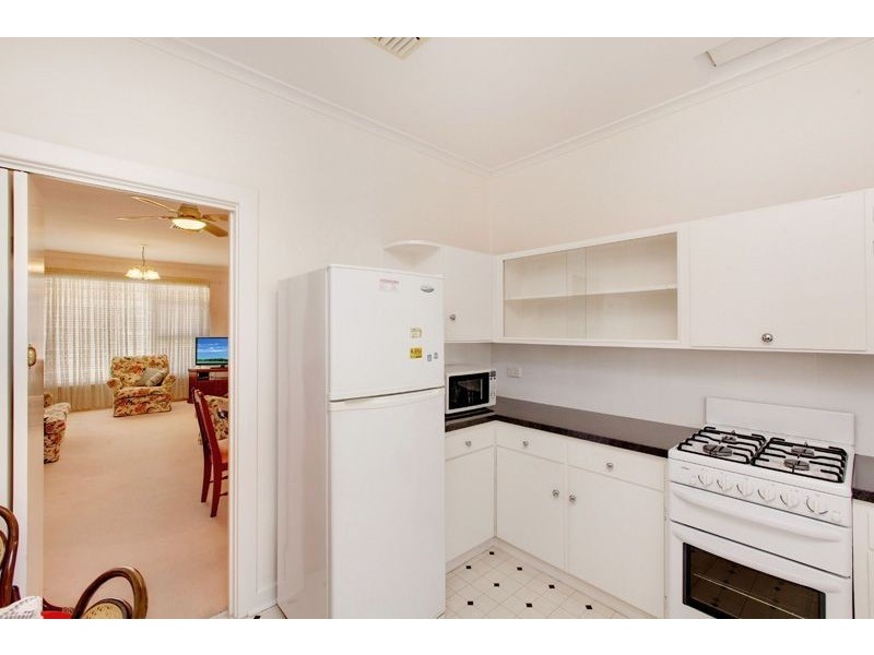 8/48 Partridge Street, Glenelg SA 5045