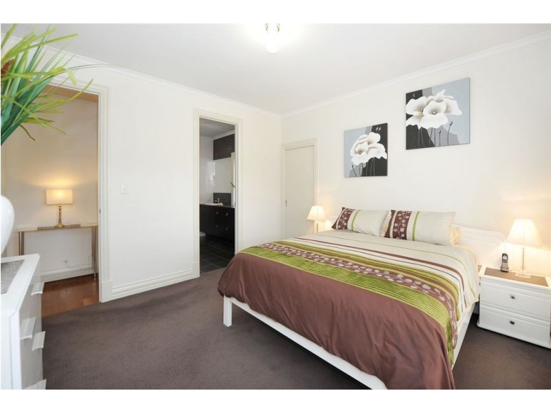 10 Surf Avenue, West Beach SA 5024