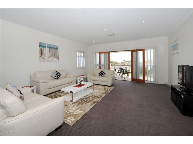10 Surf Avenue, West Beach SA 5024