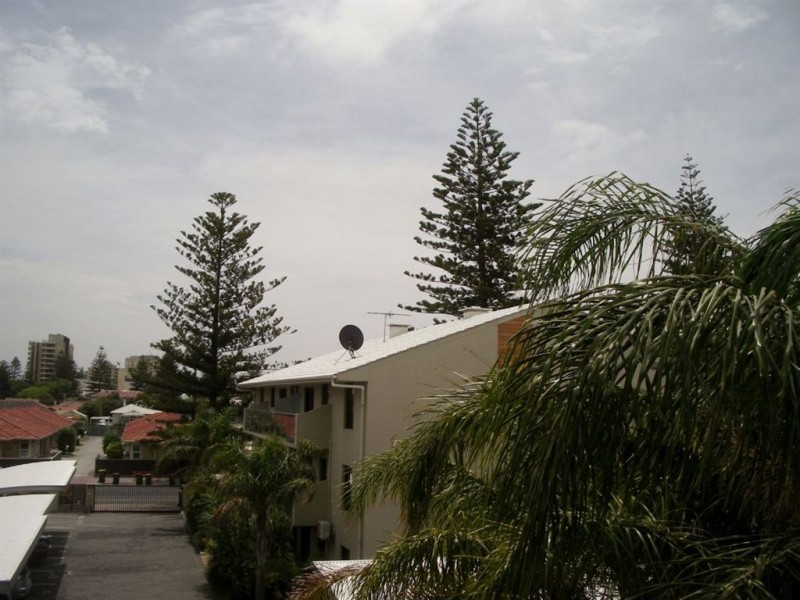 30/18 Broadway, Glenelg South SA 5045