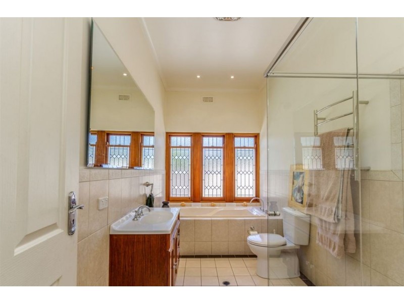 1 Stewart Avenue, Glenelg North SA 5045