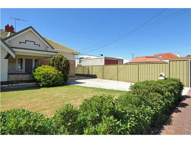 2/41A Farr Terrace, Glenelg East SA 5045