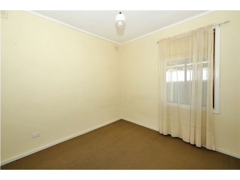 10 Oakmont Crescent, Novar Gardens SA 5040