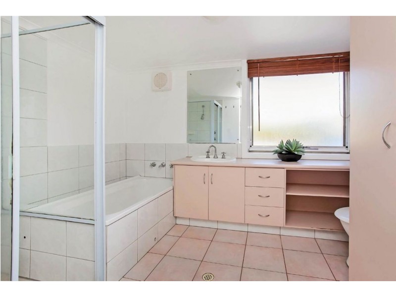 1/29 South Australia One Drive, North Haven SA 5018