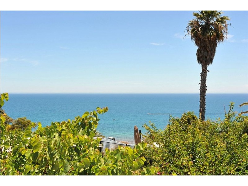 14 Grand Central Avenue, Hallett Cove SA 5158