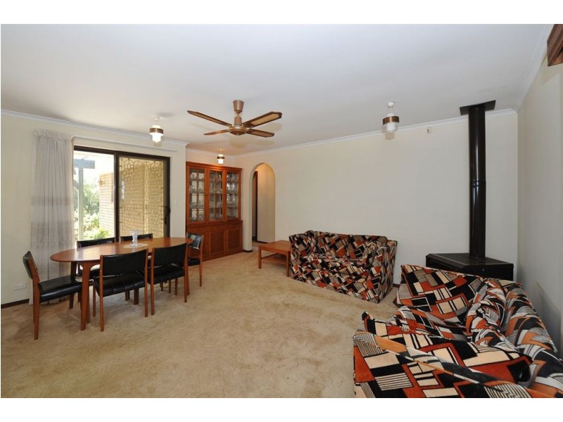 14 Grand Central Avenue, Hallett Cove SA 5158