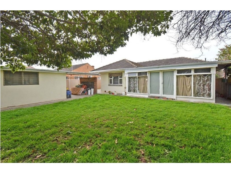 7 Winston Crescent, Glengowrie SA 5044
