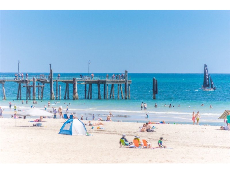 504/16 Holdfast Promenade, Glenelg SA 5045