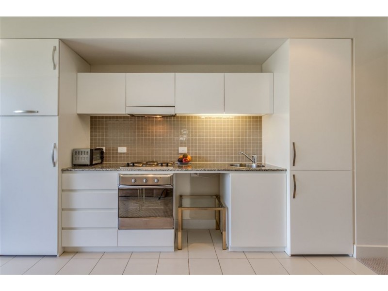 504/16 Holdfast Promenade, Glenelg SA 5045