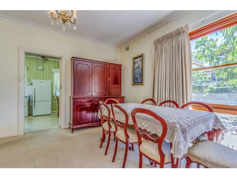 2 Cross Street, Hove SA 5048
