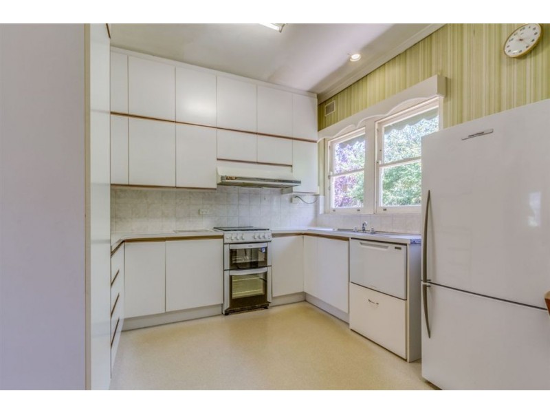 2 Cross Street, Hove SA 5048