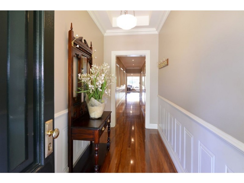 16 Gladstone Road, North Brighton SA 5048