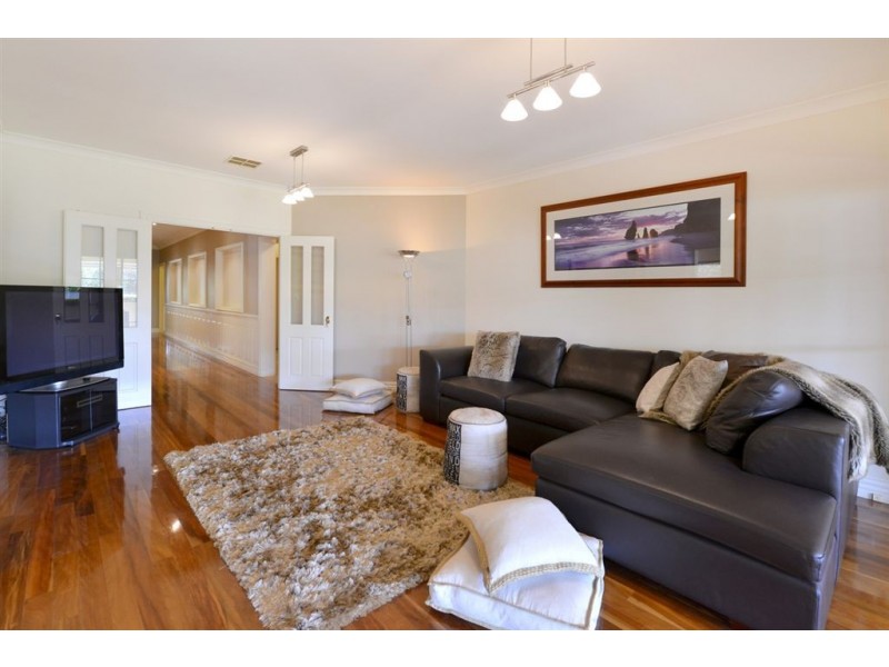 16 Gladstone Road, North Brighton SA 5048