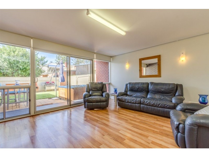 9A Melbourne Street, Glenelg North SA 5045