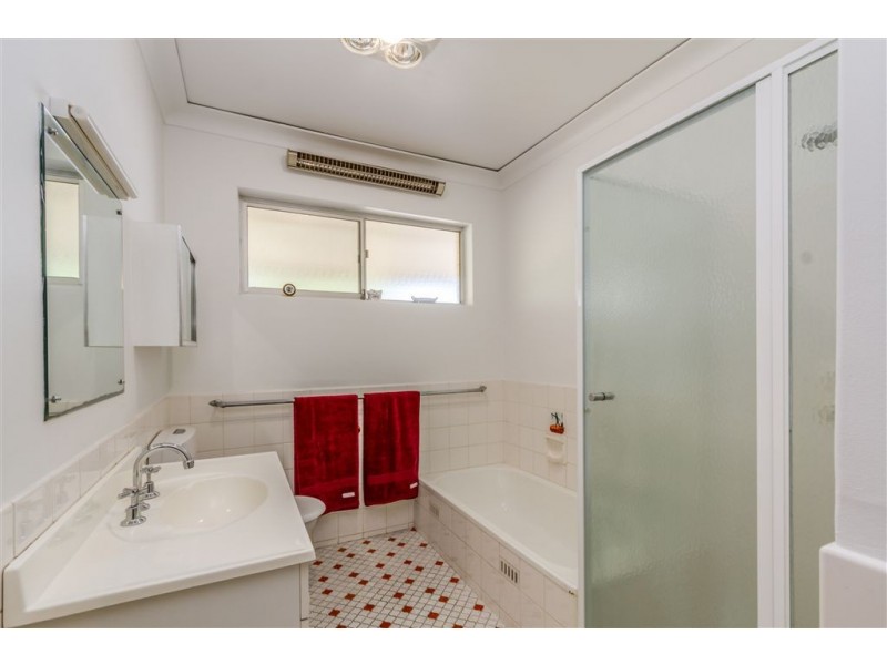 32 Melanto Terrace, Marion SA 5043