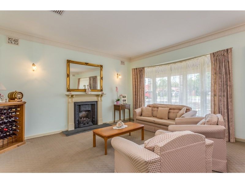 40 Swan Street, Grange SA 5022