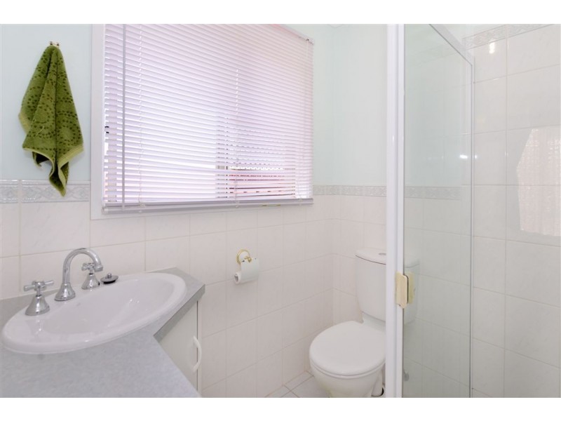 15 Seaview Avenue, Hallett Cove SA 5158