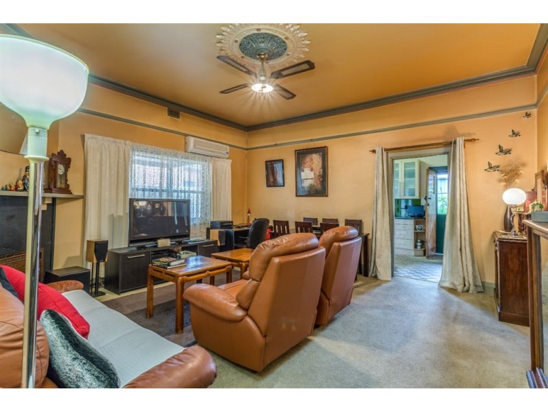 28 Jervois Street, Glenelg North SA 5045