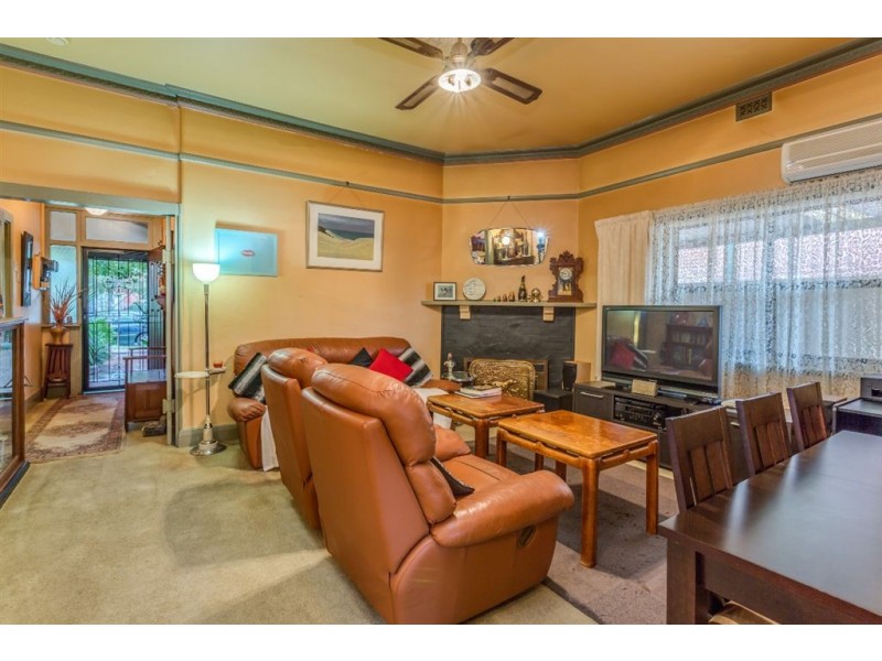 28 Jervois Street, Glenelg North SA 5045