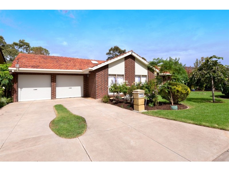 20 Saratoga Drive, Novar Gardens SA 5040