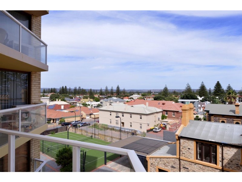 44/13 South Esplanade, Glenelg SA 5045