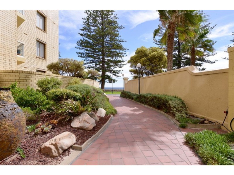 44/13 South Esplanade, Glenelg SA 5045