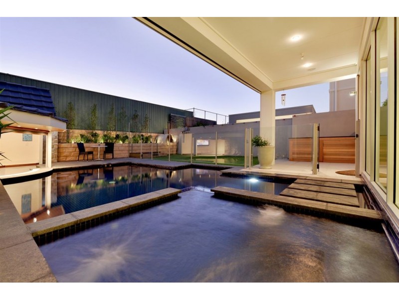 39 Richardson Avenue, Glenelg North SA 5045