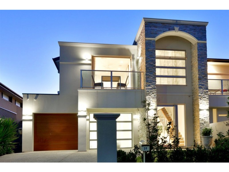 39 Richardson Avenue, Glenelg North SA 5045