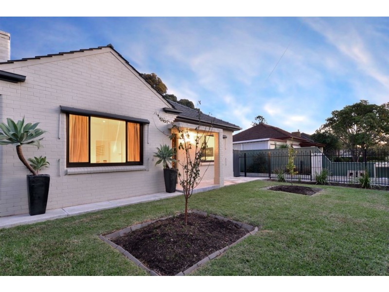 10 Seventh Avenue, Ascot Park SA 5043