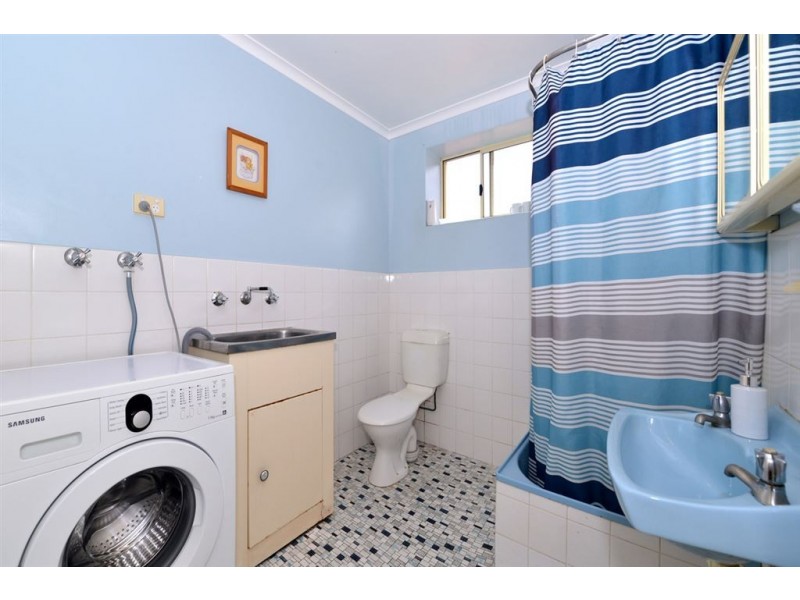 2/22 North Esplanade, Glenelg North SA 5045