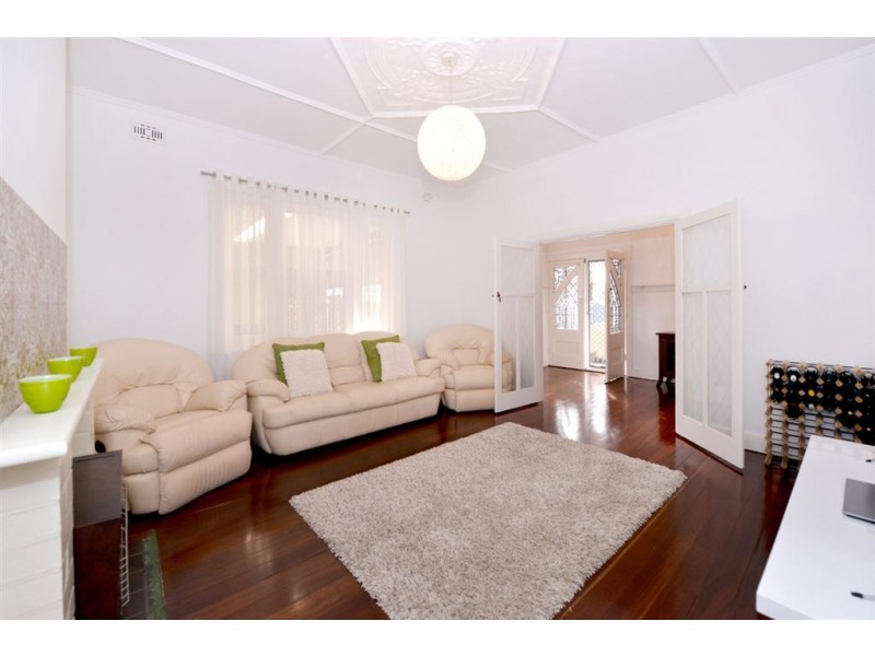 96 Augusta Street, Glenelg East SA 5045