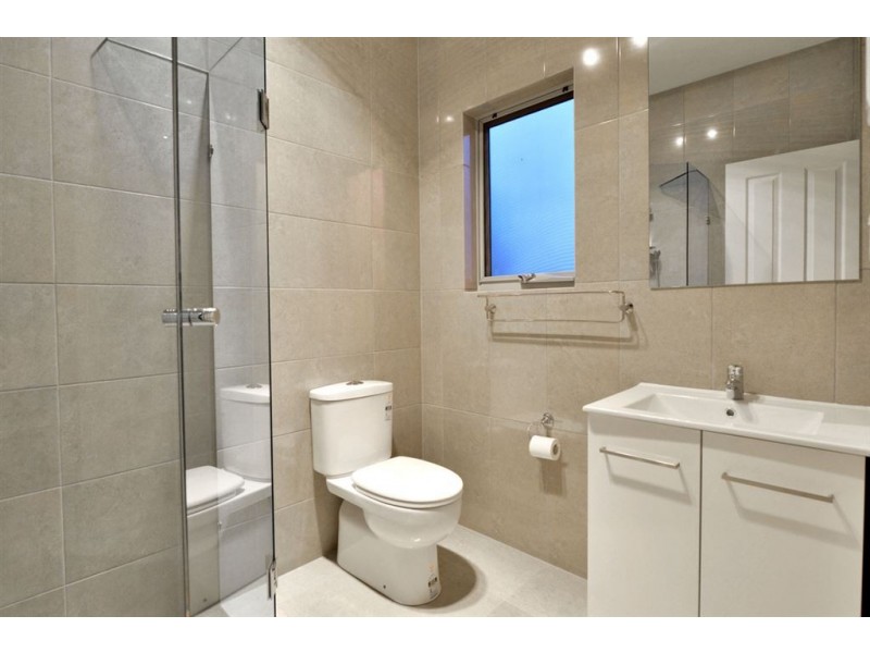 1 Zante Grove, Park Holme SA 5043