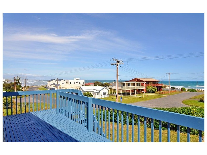 14 Dover Road, Middleton SA 5213