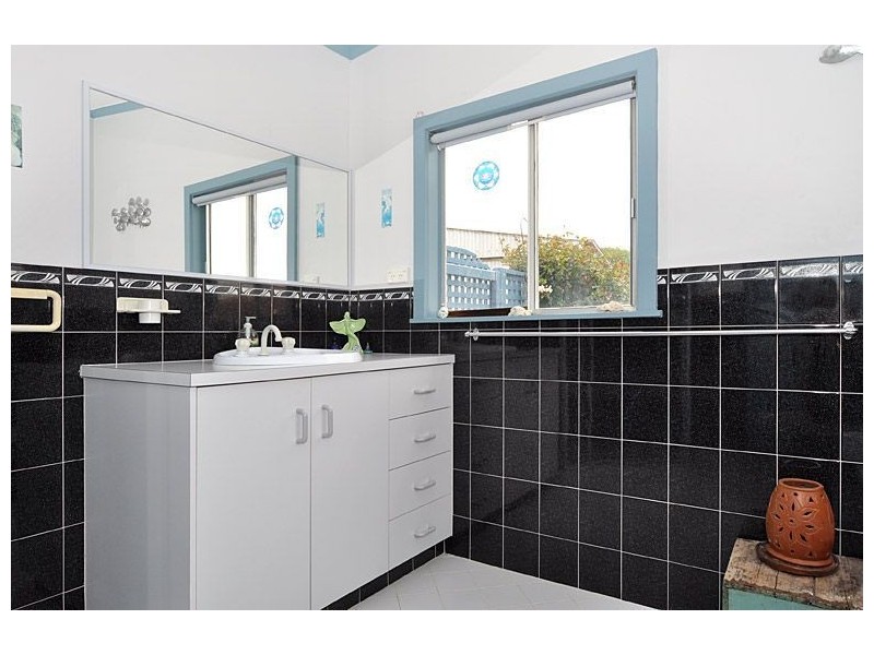 14 Dover Road, Middleton SA 5213