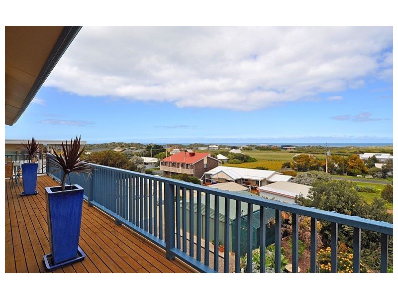 33 Hazel Street, Goolwa Beach SA 5214
