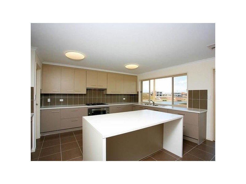 25 Blanche Parade, Hindmarsh Island SA 5214