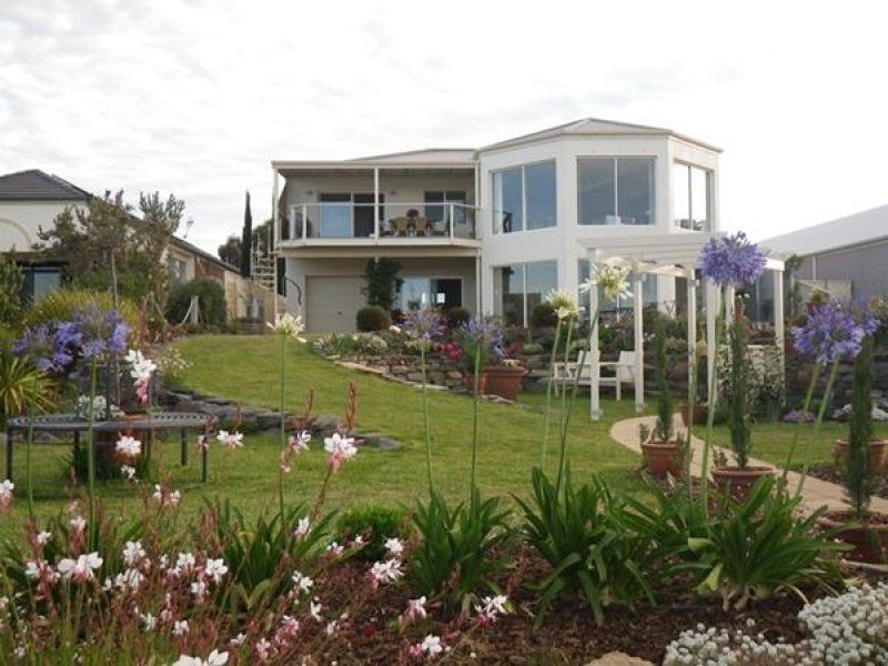 46 Prince Alfred Parade, Hindmarsh Island SA 5214