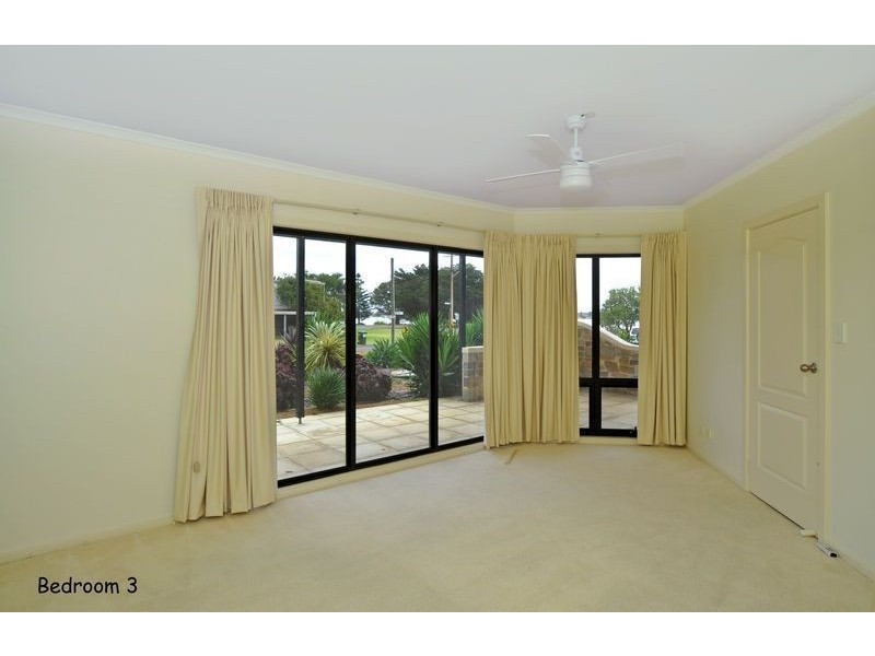 6 Jolly Street, Hindmarsh Island SA 5214