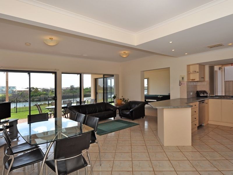 23 Excelsior Parade, Hindmarsh Island SA 5214